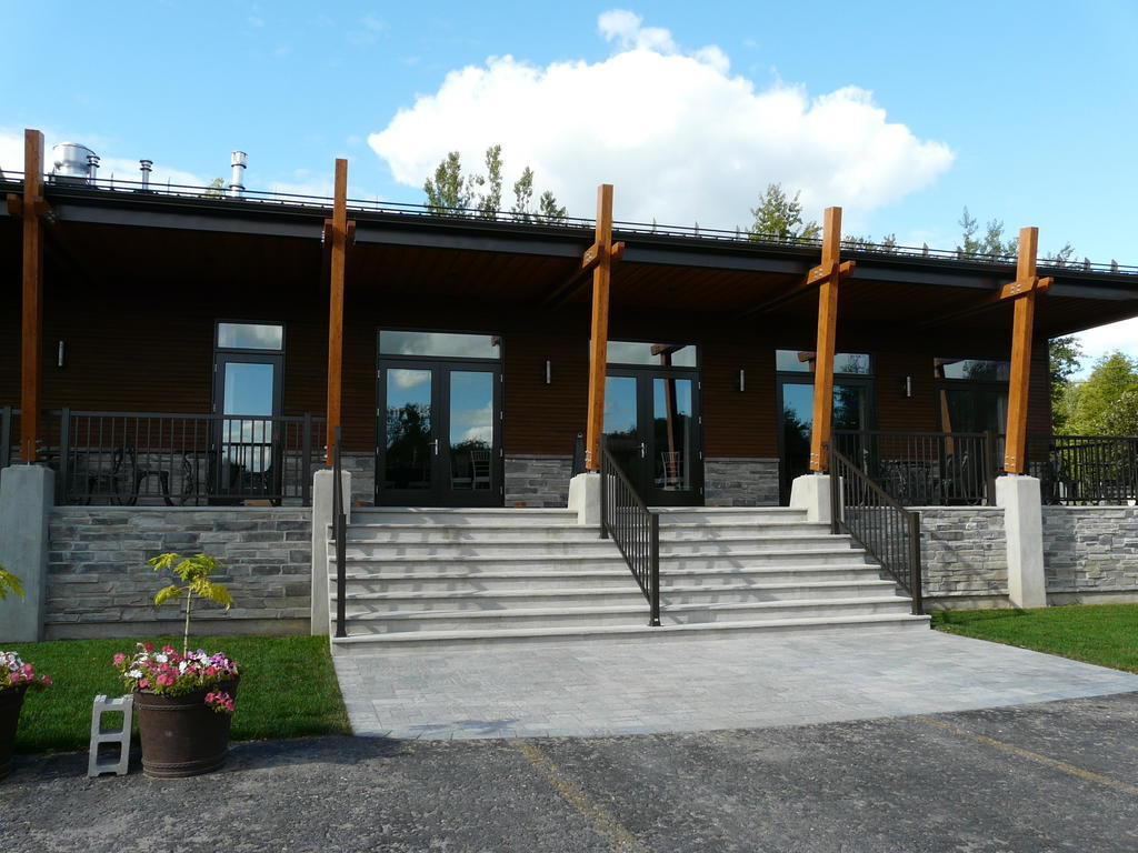 Auberge Des Gallant Rigaud Exteriér fotografie