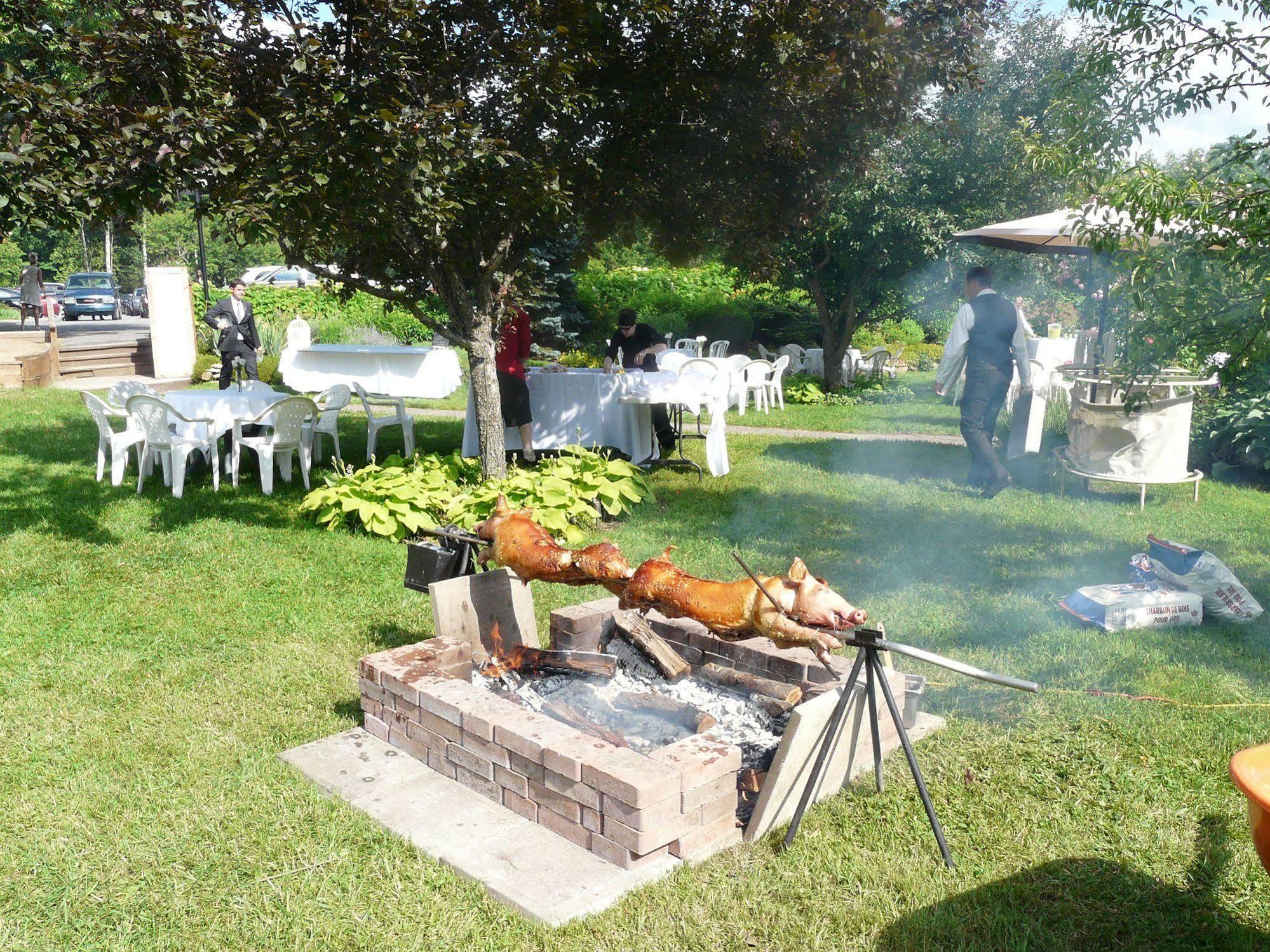 Auberge Des Gallant Rigaud Exteriér fotografie